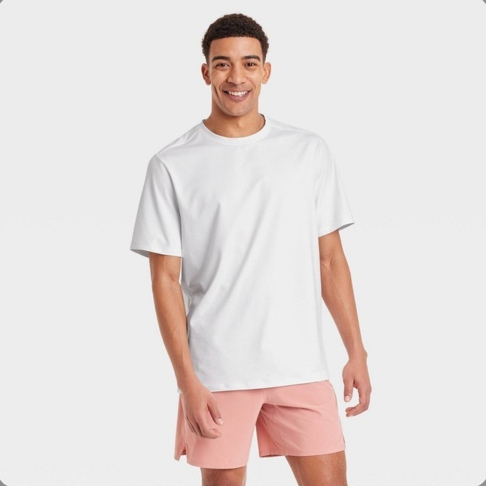 All in Motion Mens Soft Stretch T-Shirt White Large Performance Tee NEW